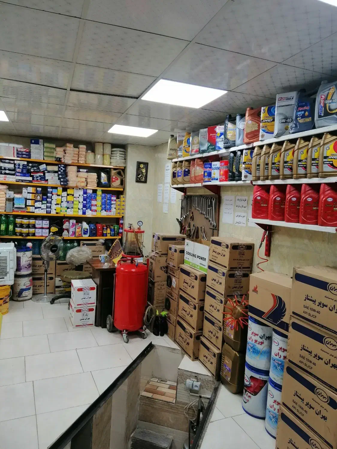 تعویض روغن موتور بهران به قیمت عمده|خدمات موتور و ماشین|نسیمشهر, |دیوار