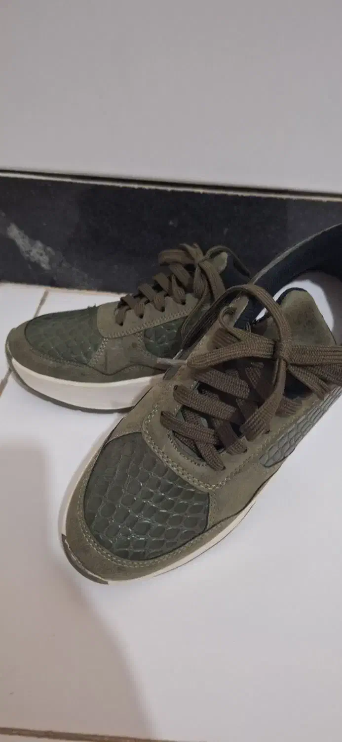 کتونی سایز ۳۹|کیف، کفش، کمربند|خرمدره, |دیوار