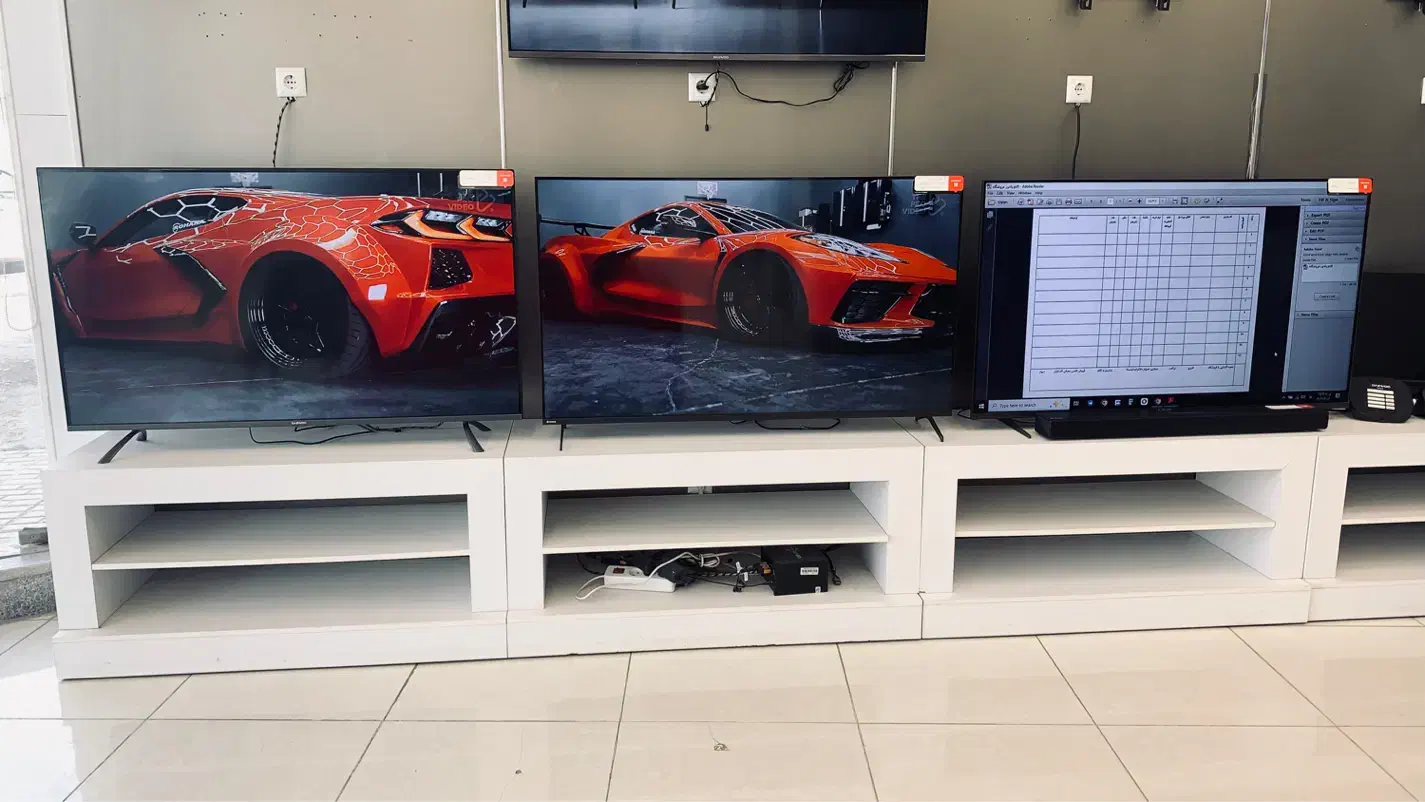 تلویزیون|تلویزیون و پروژکتور|تربت‌حیدریه, کاشانی|دیوار