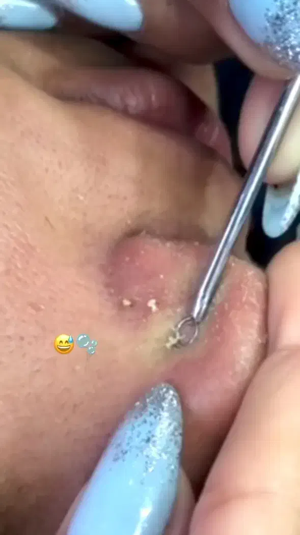 اکستنشن مو کراتین مو فشیال موخوره گیری|خدمات آرایشگری و زیبایی|گرگان, |دیوار