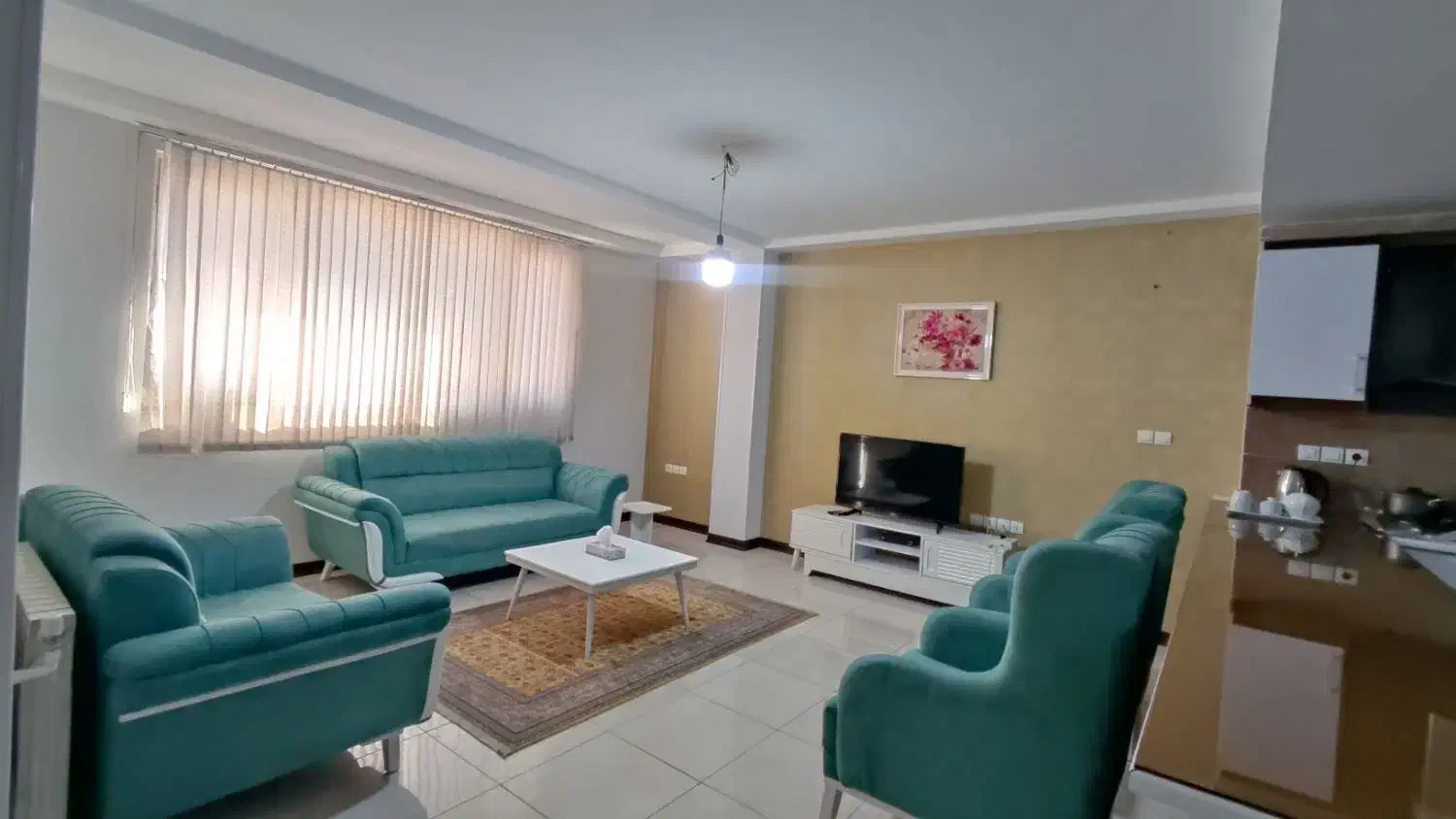 آپارتمان مبله هتلی. بسیار تمیز|اجارهٔ کوتاهمدت آپارتمان و سوئیت|شیراز, شهرک بهشتی|دیوار