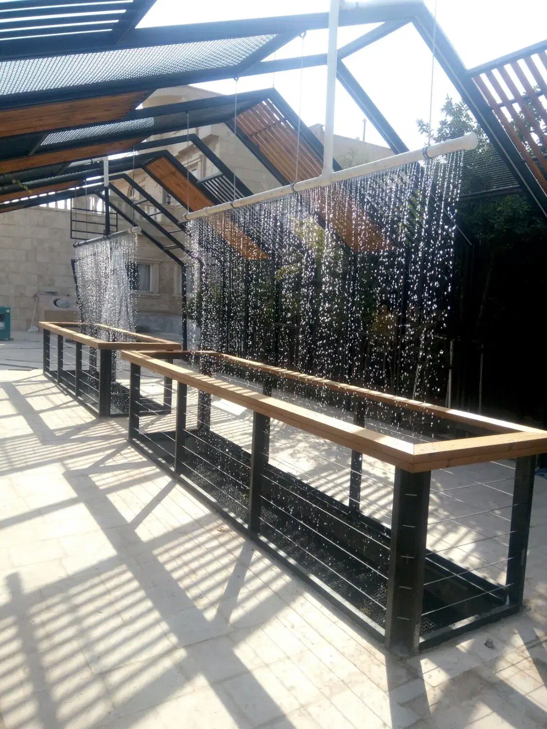 باریستا حرفه ای استخدام کافی شاپ|استخدام خدمات فروشگاه و رستوران|کاشان, مدرس|دیوار