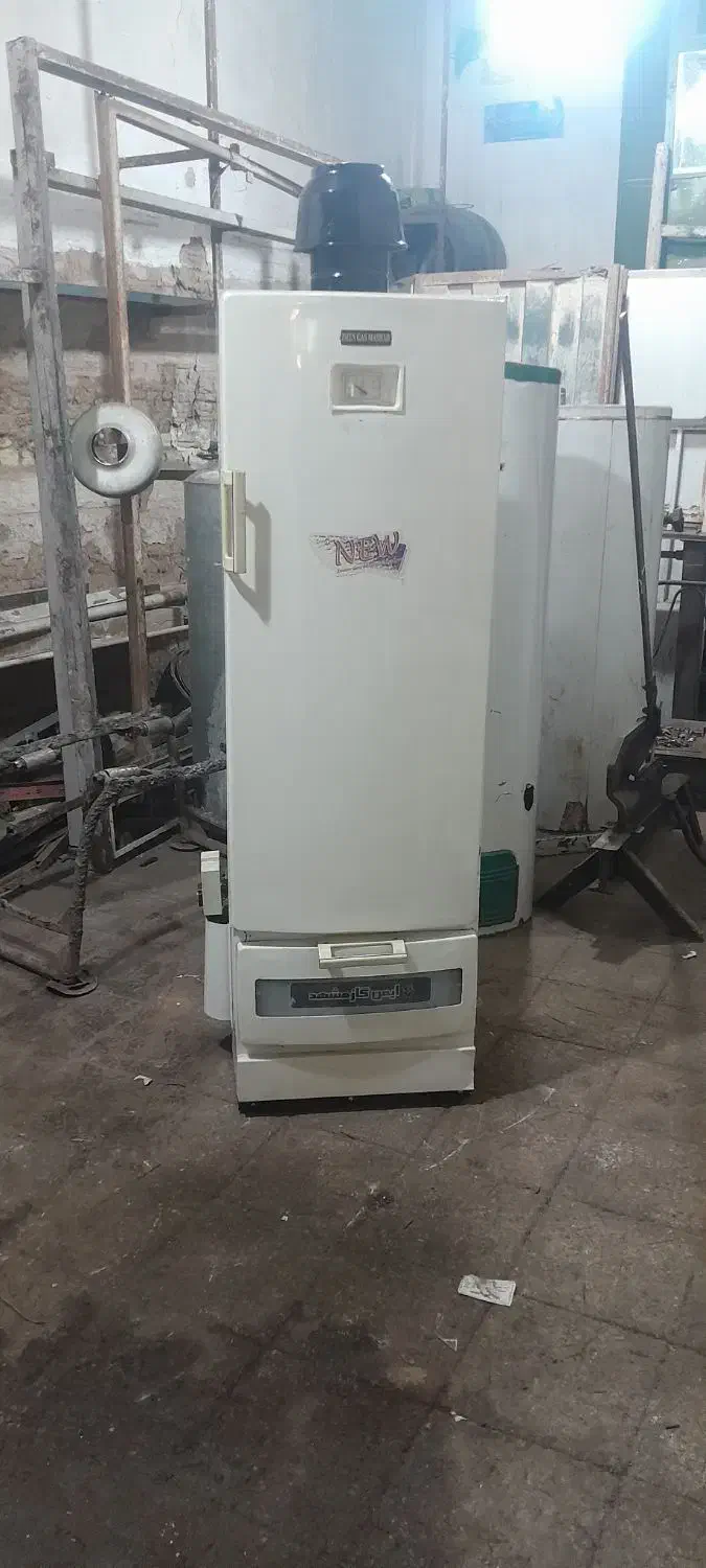 آبگرمکن منبعی|آبگرمکن، پکیج، شوفاژ|تربت‌حیدریه, آبشار|دیوار