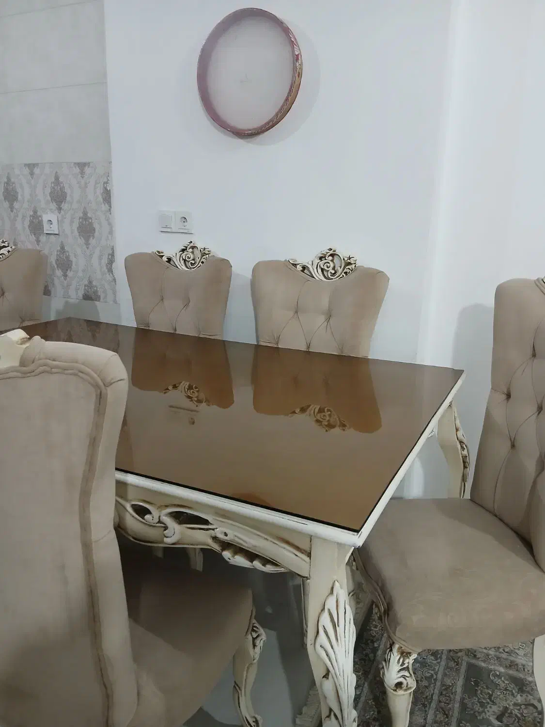 میزنهارخوری|میز و صندلی غذاخوری|چهارباغ, |دیوار