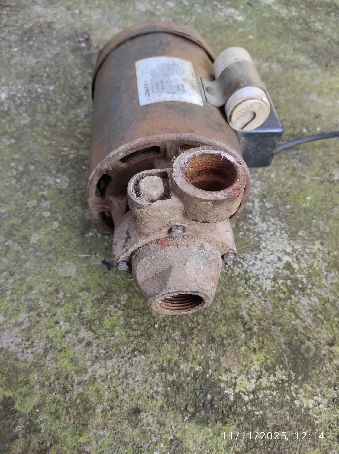 پمپ اب نیم اسب|مصالح و تجهیزات ساختمان|لاهیجان, آهندان|دیوار