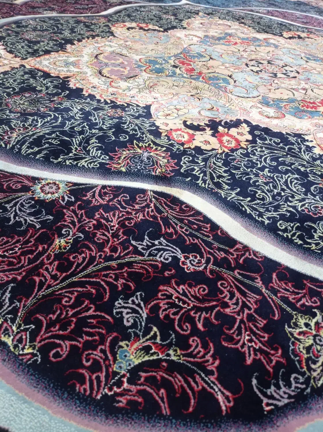 فرش 12متری بفروش میرسد|فرش|امیدیه, |دیوار