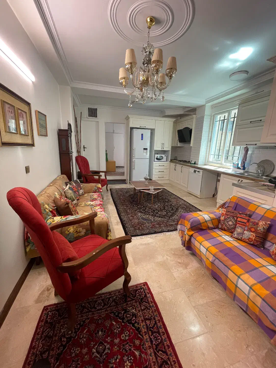 ۴۳ متری یک خوابه طبقه اول