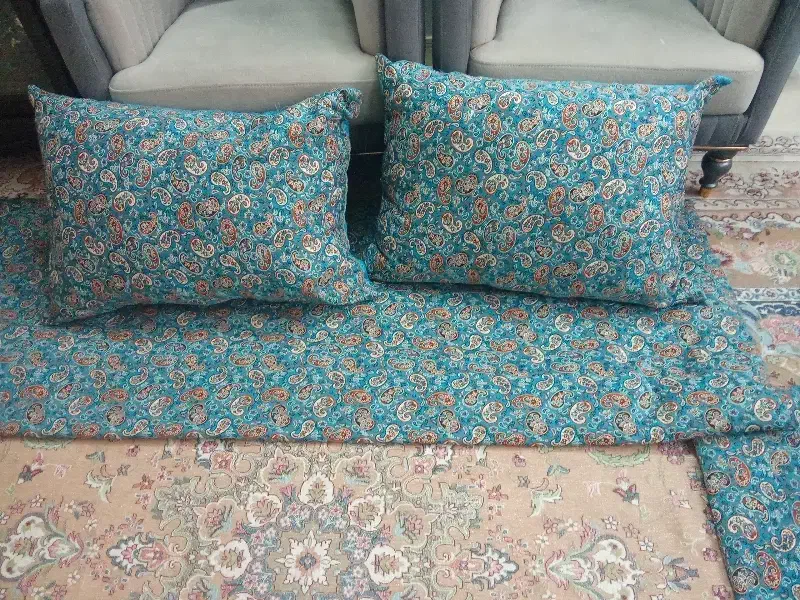 پشتی و تشک ترمه|پشتی|دماوند, دماوند|دیوار