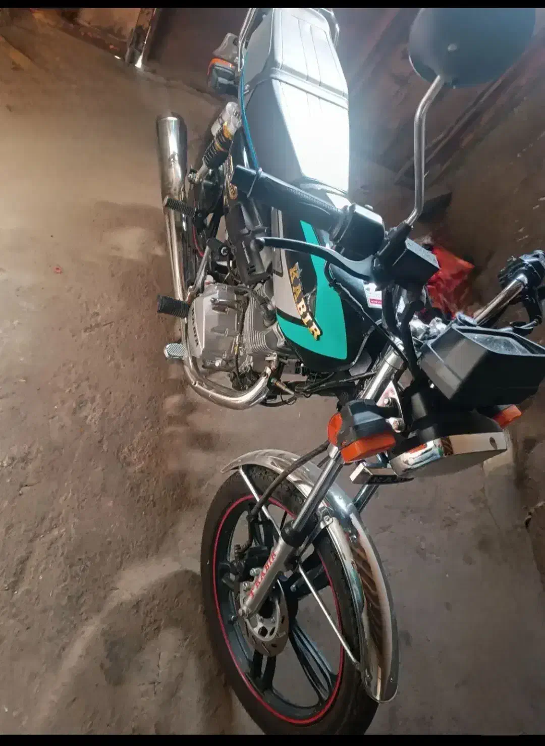 موتور سیکلت کبیر ۲۰۰|موتورسیکلت|طبس, |دیوار