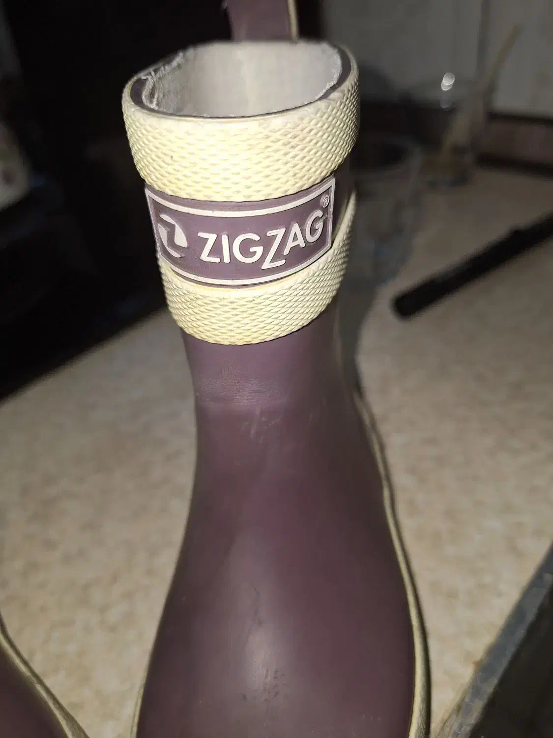 بوت zigzag بچگانه در حد نو سایز ۲۳ و۲۴|کفش و لباس بچه|لواسان, |دیوار