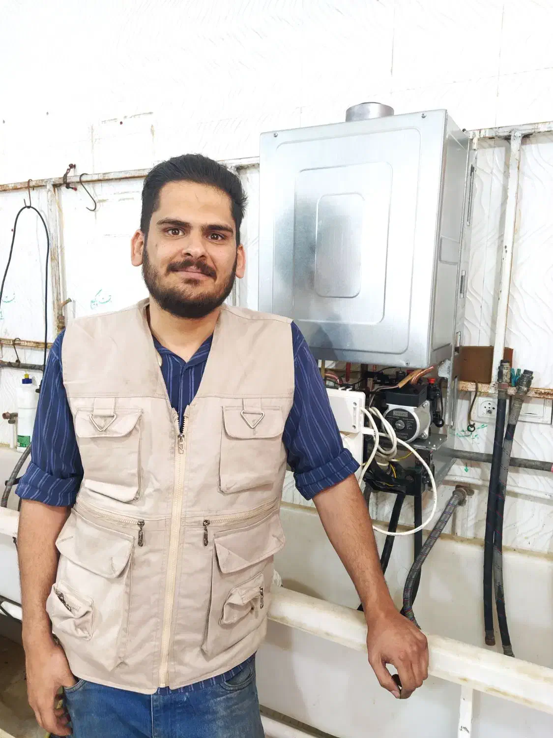 تعمیر تعمیرات سرویس نصب پکیج آبگرمکن کولر|خدمات پیشه و مهارت|دوگنبدان, |دیوار