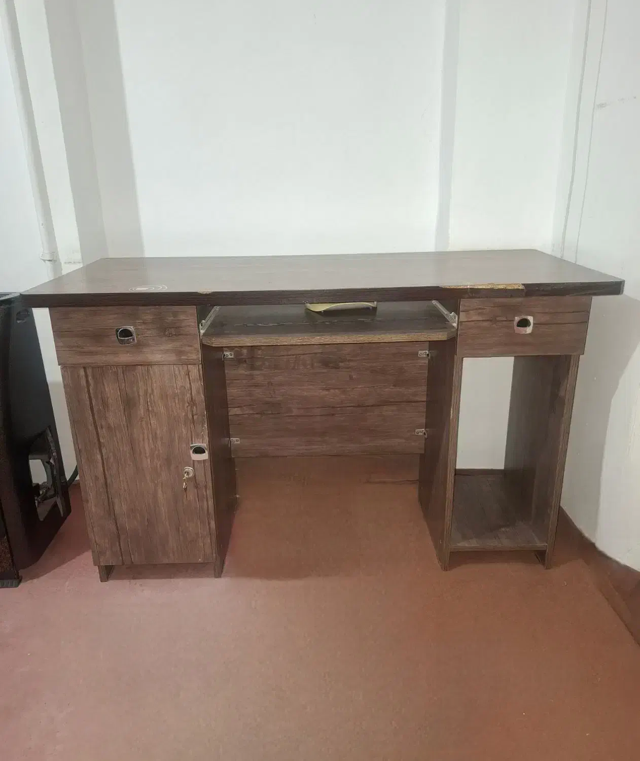 میز کامپیوتر|میز تحریر و کامپیوتر|لنجان, |دیوار