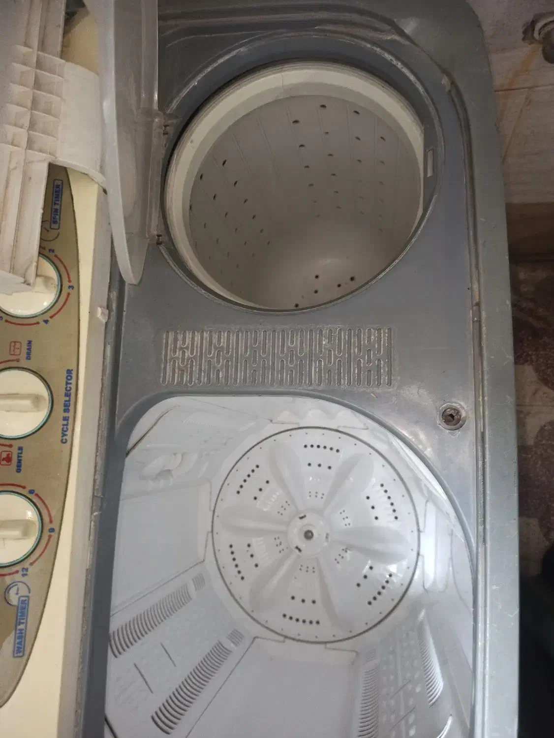 لباسشویی دوقلو|ماشین لباسشویی و خشک‌کن لباس|بهبهان, |دیوار