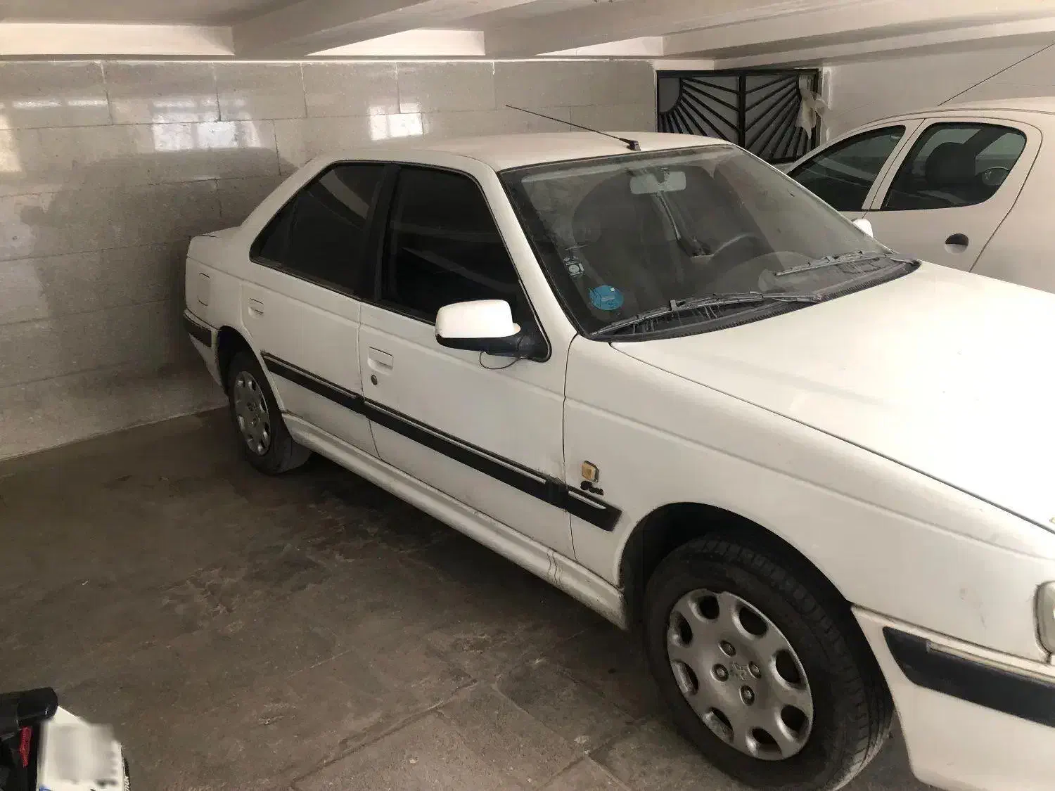 پارس۱۳۸۶|خودرو سواری و وانت|سبزوار, قصبه شرقی|دیوار