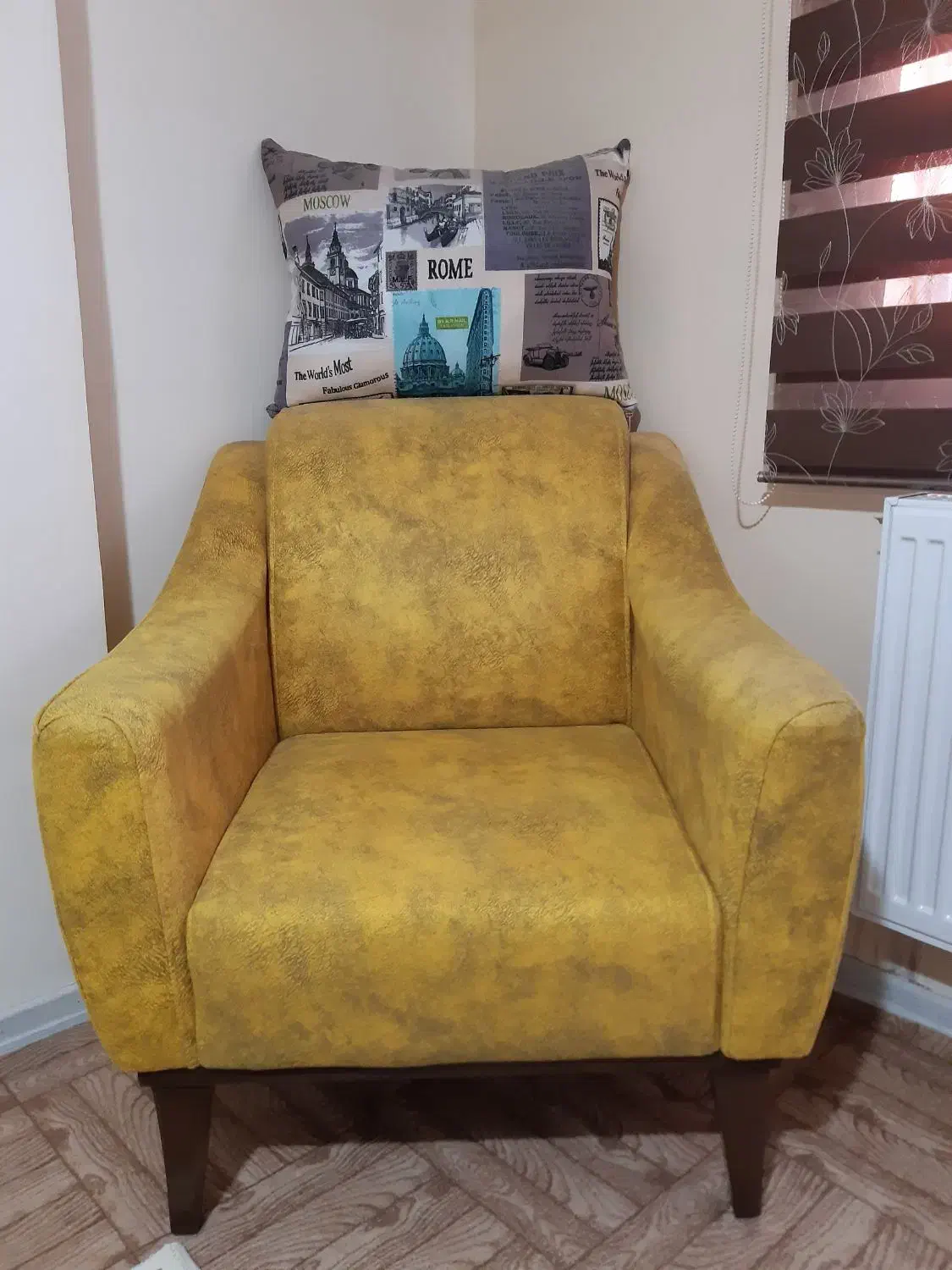 مبل تکی|مبلمان خانگی و میز عسلی|هشتگرد, فاز ۷ مهستان|دیوار