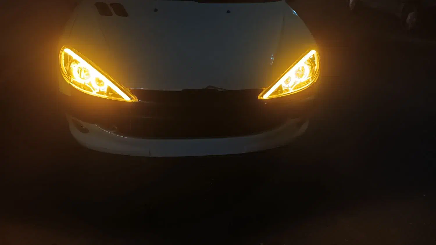 چراغ اسپرت ۲۰۶|قطعات یدکی و لوازم جانبی|ورامین, ورامین|دیوار