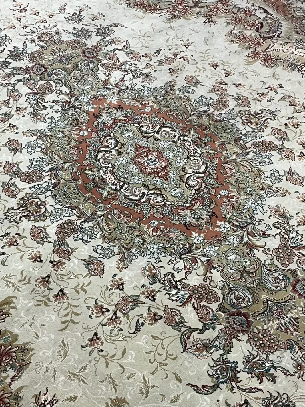 فرش ۹ متری ماشینی در حد نو|فرش|کیاشهر, |دیوار