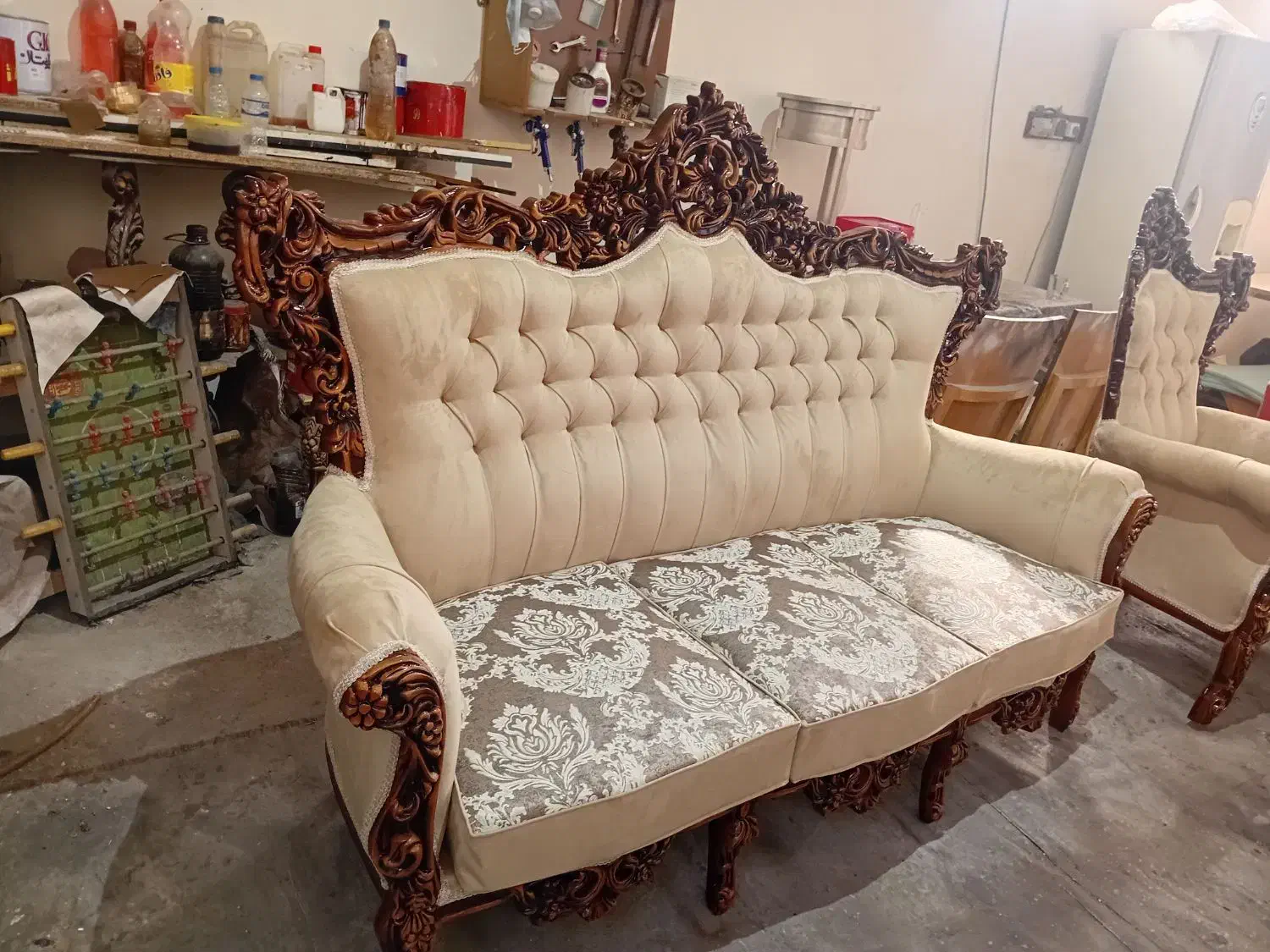 تعمیرات انواع مبلمان خانگی تعویض پارچه ورنگ مبل|خدمات پیشه و مهارت|رباط‌کریم, شهرستانک|دیوار