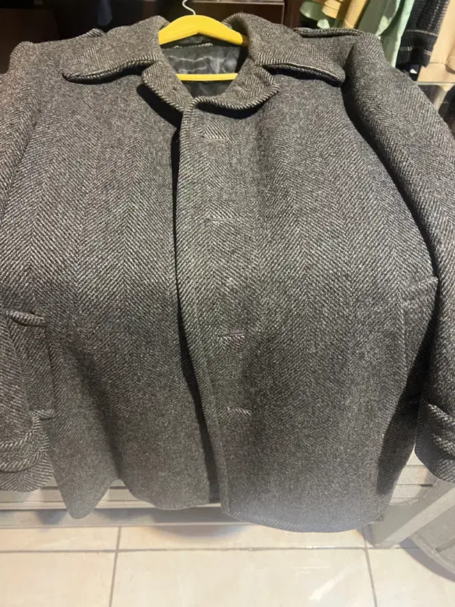 پالتو مردانه المانی|لباس|رشت, گلسار|دیوار