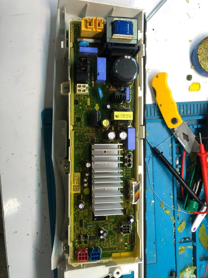 تعمیرات تخصصی لباسشویی و یخچال ساید|خدمات پیشه و مهارت|برازجان, |دیوار