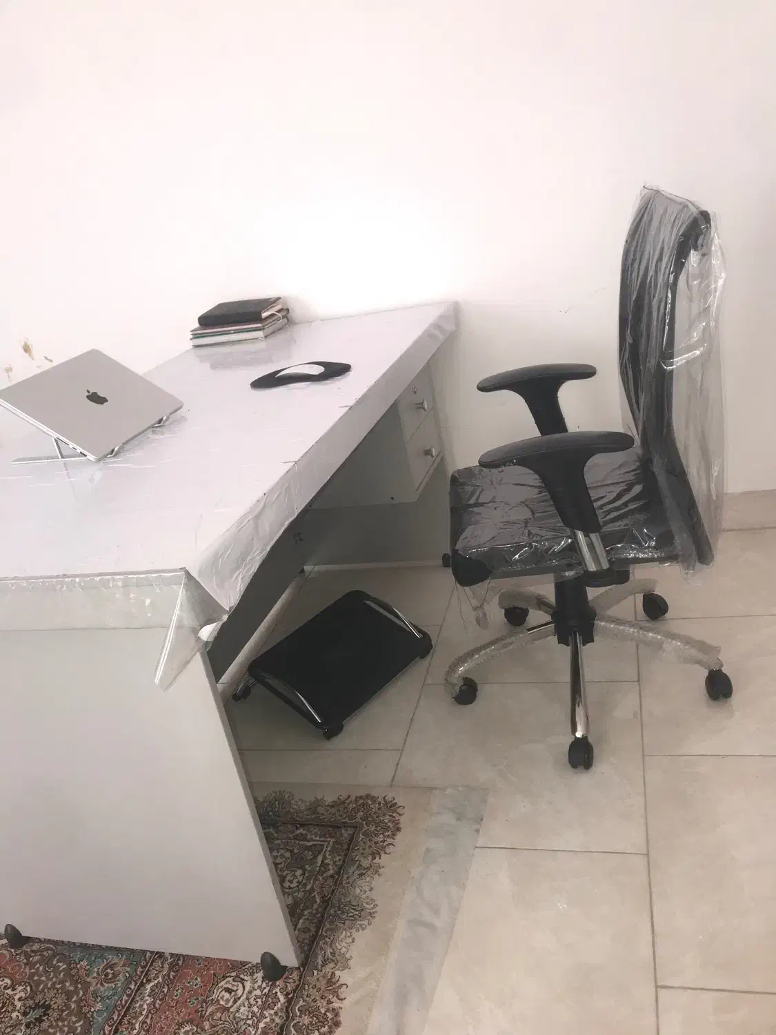 میز و صندلی مدیریت و کامپیوتر در حد نو نایاب|میز تحریر و کامپیوتر|کاشان, فاز ۱ ناجی آباد|دیوار