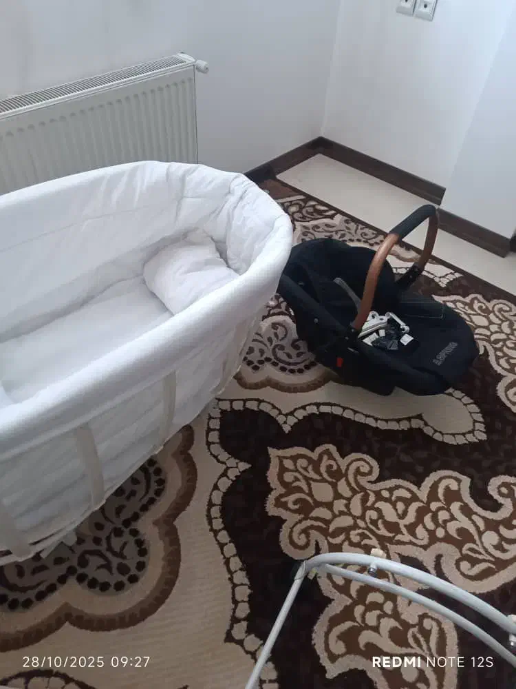 گهواره وکریر|کالسکه و لوازم جانبی|مرودشت, پشت سایپا‎|دیوار