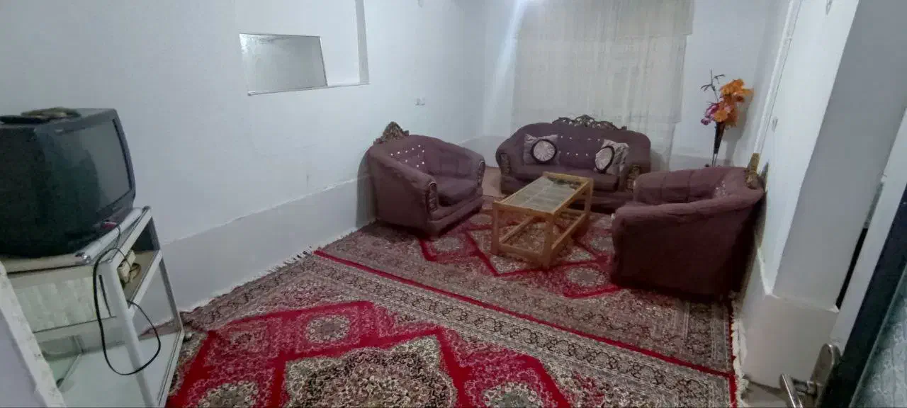 تک خواب تمیز حیاط دار ۳تخت فوتبال دستی|اجارهٔ کوتاه‌مدت آپارتمان و سوئیت|آستارا, |دیوار