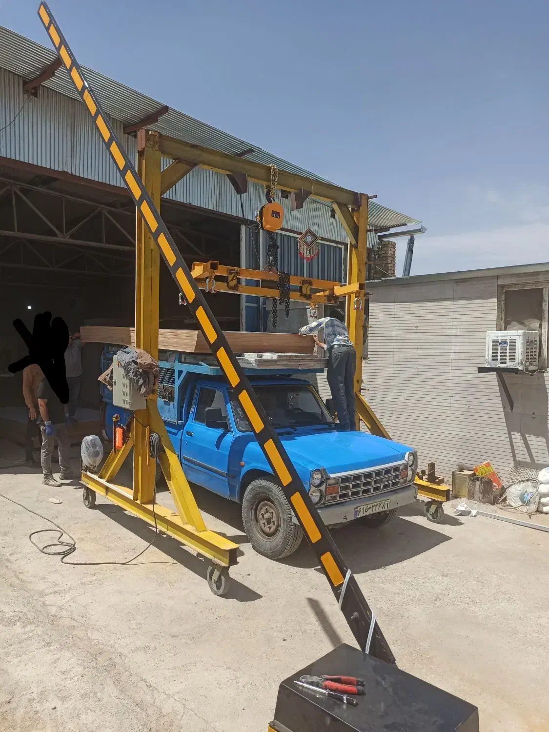 استخدام نیرو برشکار MDF|استخدام معماری، عمران و ساختمانی|شهرضا, |دیوار