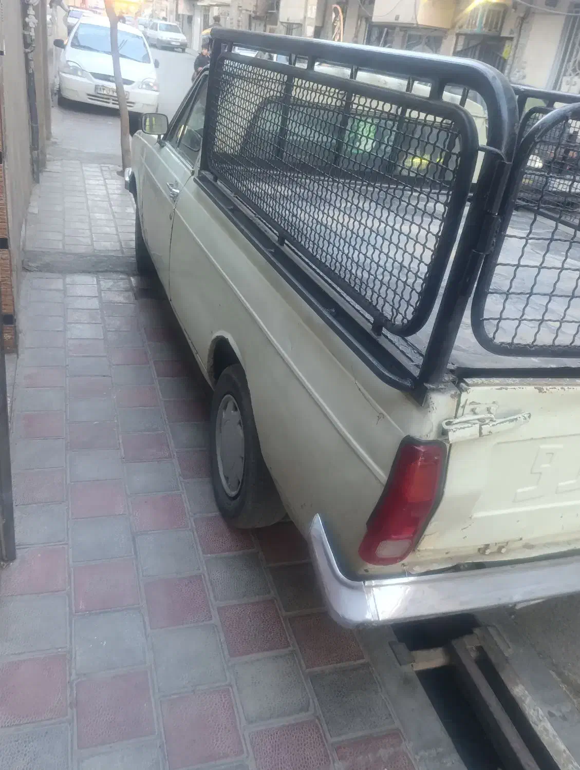 وانت مدل ۸۰|خودرو سواری و وانت|نسیم‌شهر, |دیوار