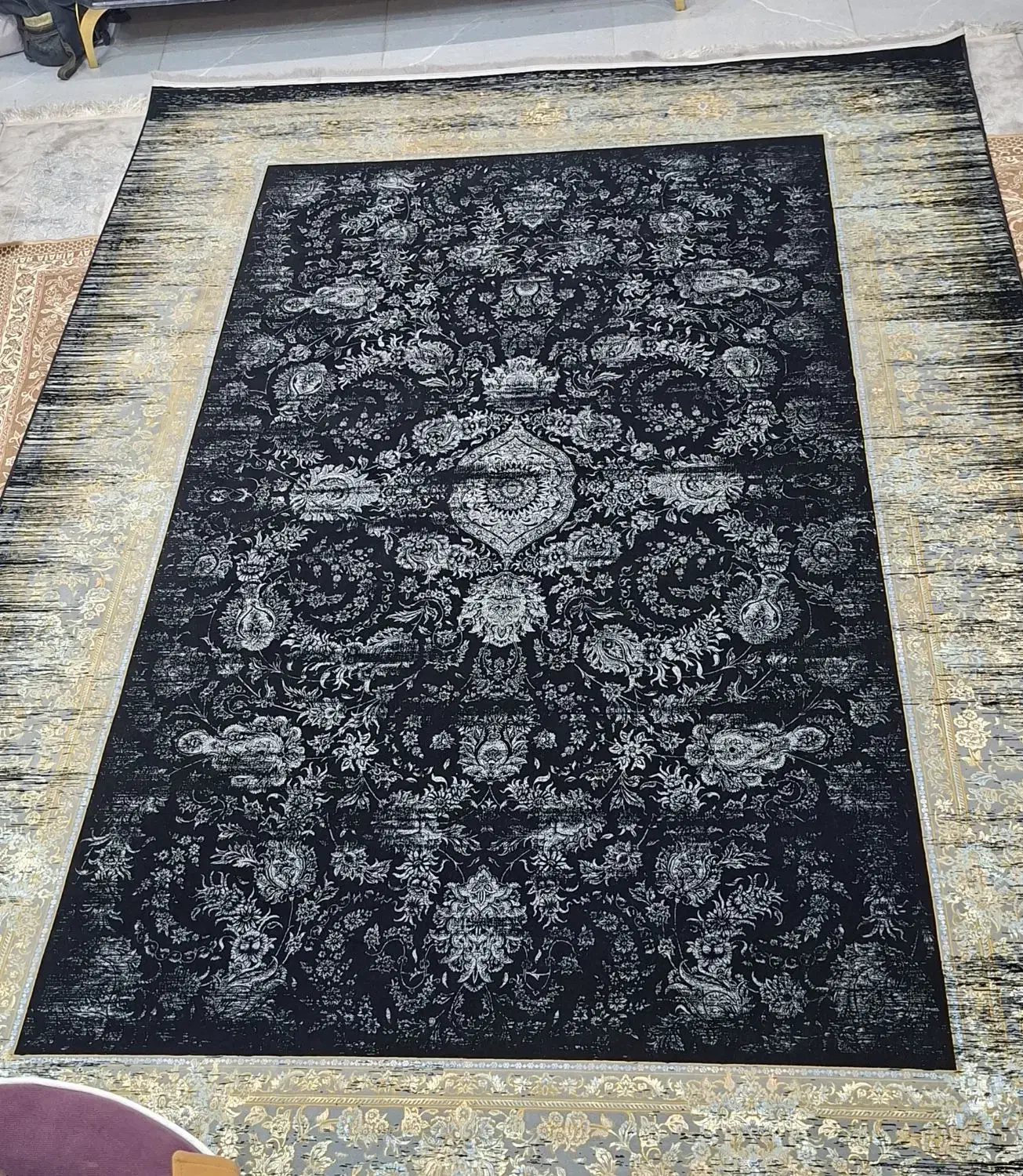 فرش ۶ متری کهنه نما|فرش|باغستان, |دیوار