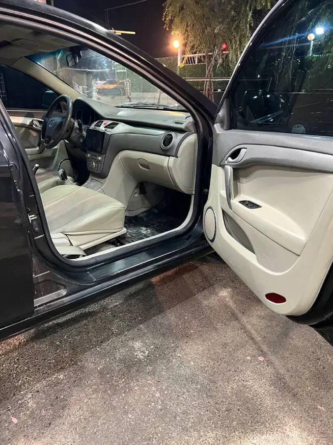 جک j5 مدل ۹۴ دنده|خودرو سواری و وانت|تبریز, |دیوار