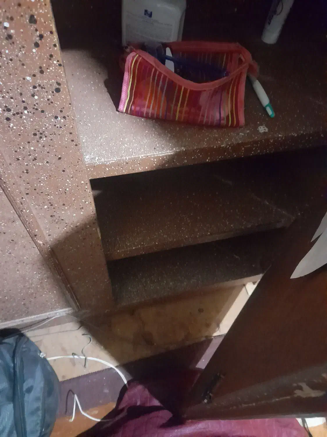 کمدچوبی|جاکفشی، کمد، دراور|تبریز, |دیوار