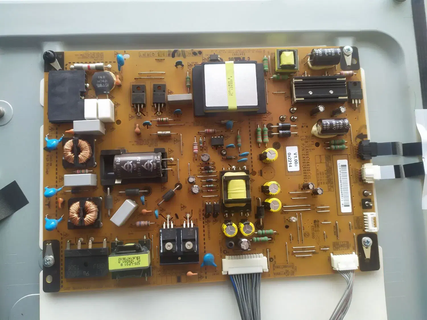 برد کامل تلویزیون ال جی 42lm67100|تلویزیون و پروژکتور|آمل, |دیوار