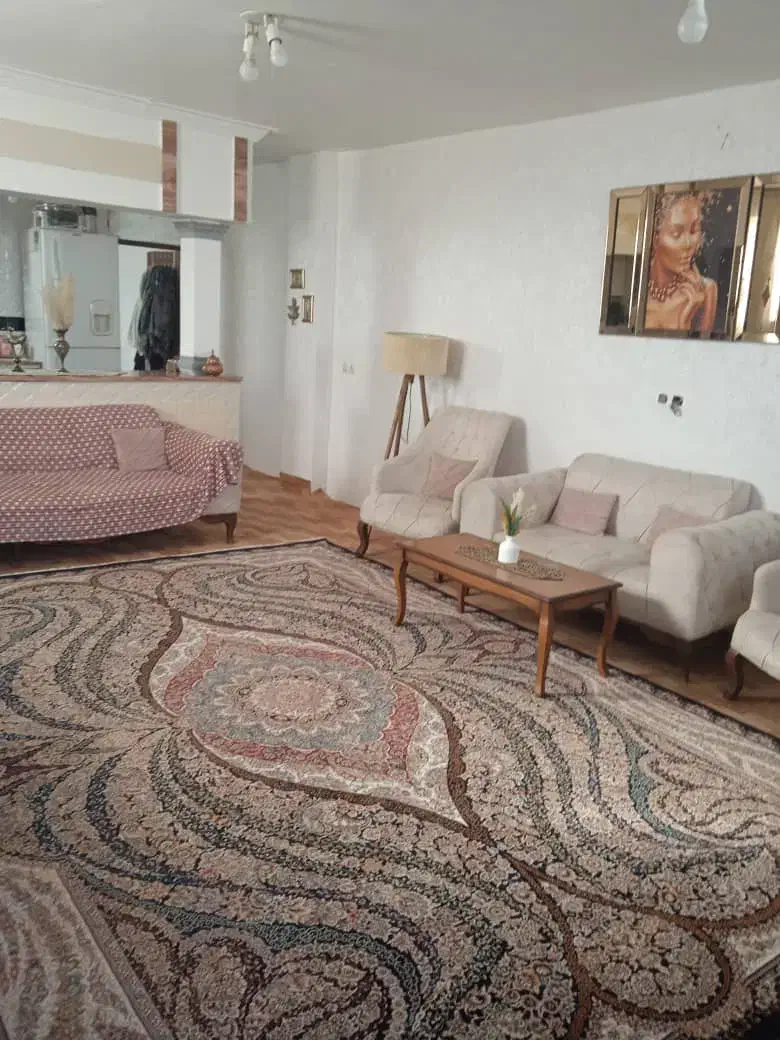 یک واحد طبقه دوم منظر خوش ساخت|فروش آپارتمان|تربتحیدریه, منظر|دیوار