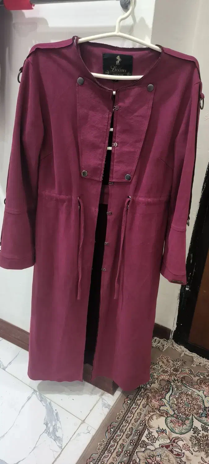 پالتو پاییزه|لباس|مشهد, حضرت حجت|دیوار