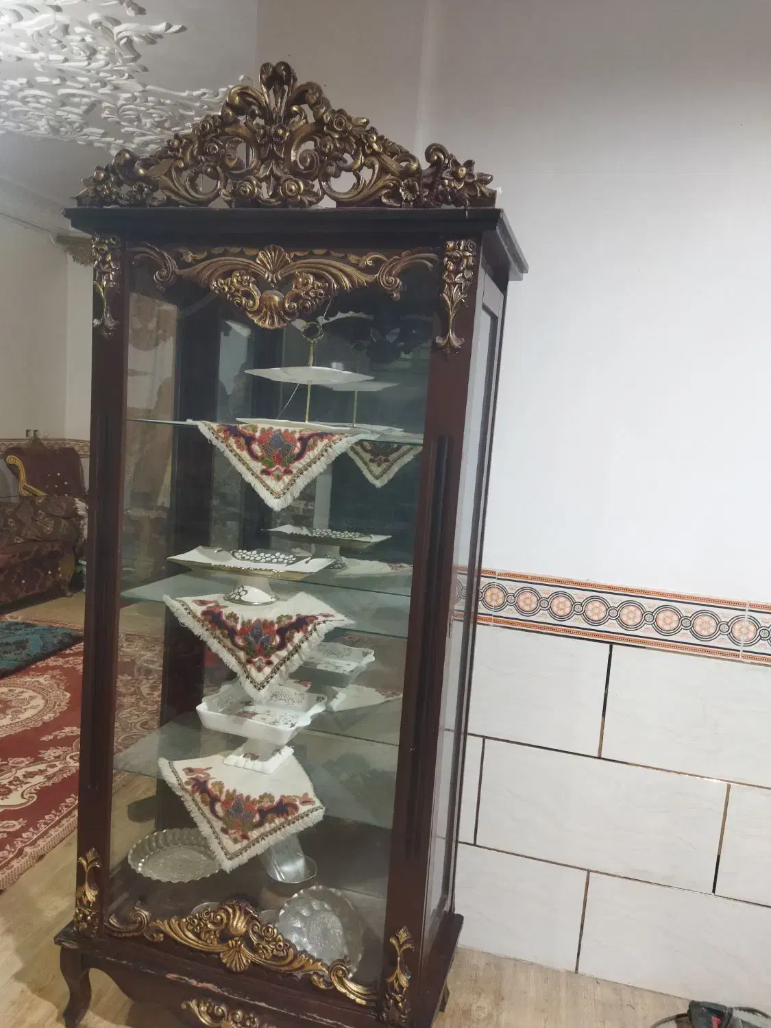 بوفه|بوفه، ویترین، کنسول|یزدان شهر, |دیوار