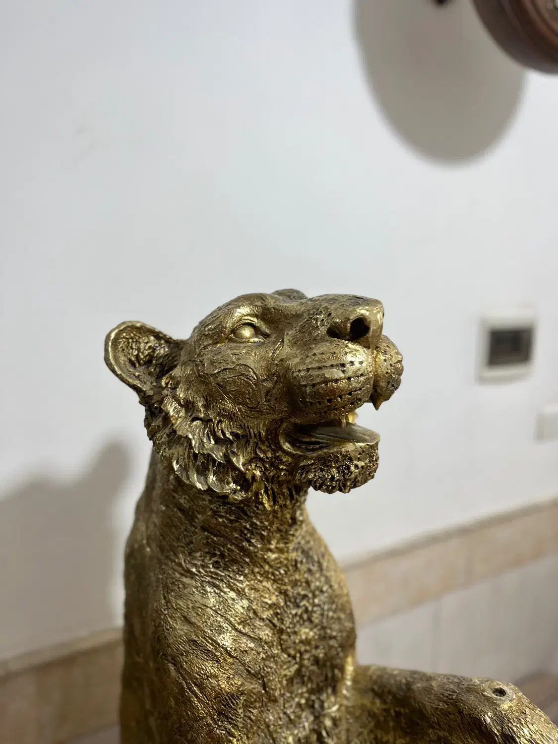 مجسمه|مجسمه، تندیس، ماکت|قم, شهر قائم|دیوار