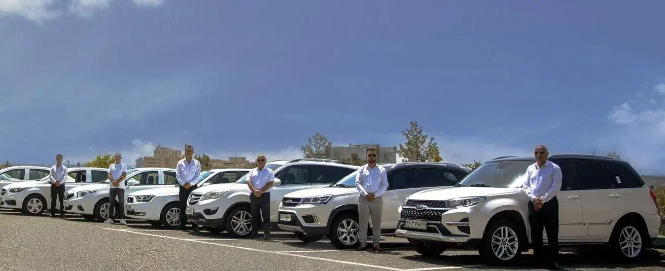 راننده با خودرو به صورت در اختیار|استخدام حمل و نقل|کرمانشاه, |دیوار