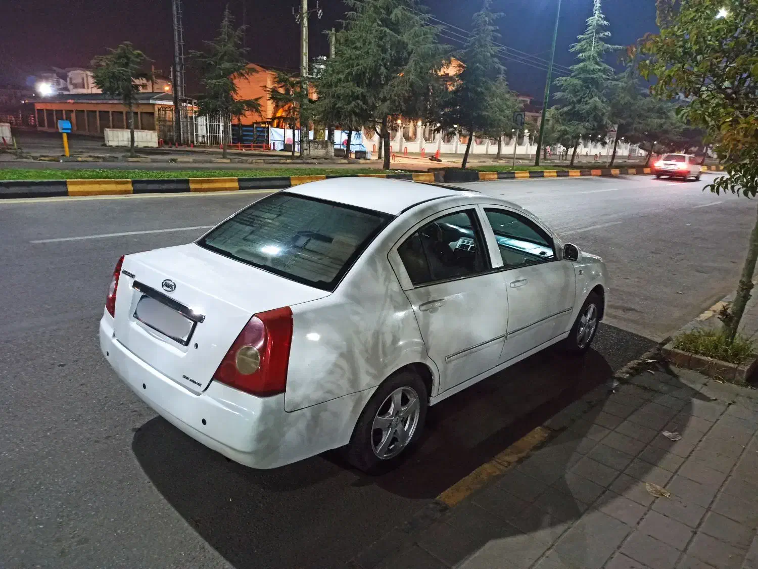 ام وی ام ۵۳۰ مدل ۹۱|خودرو سواری و وانت|لنگرود, |دیوار