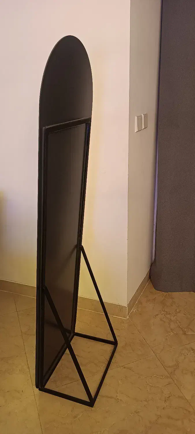 آینه قدی|آینه|کیش, |دیوار