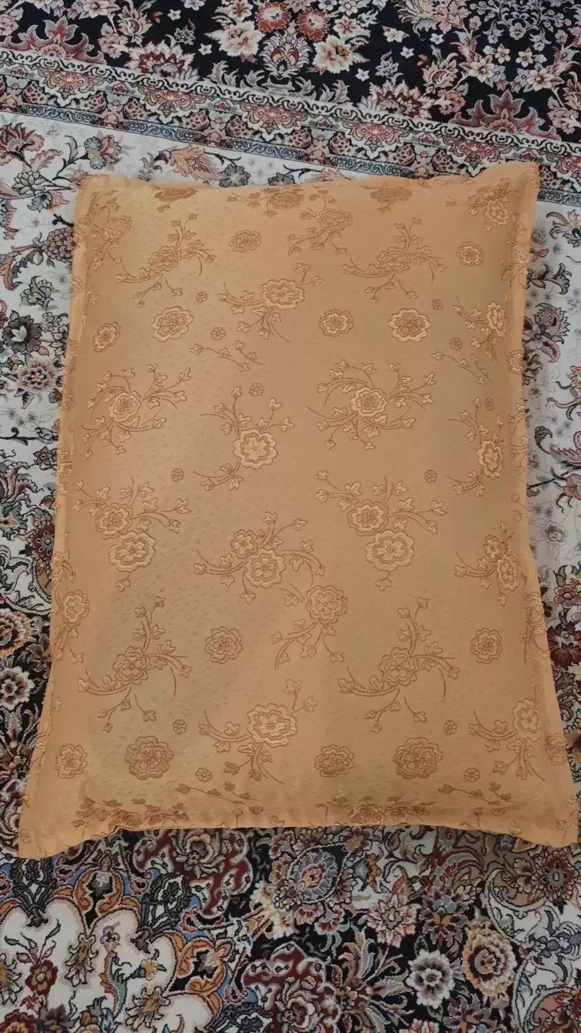 بالش|رختخواب، بالش، پتو|شاهرود, |دیوار