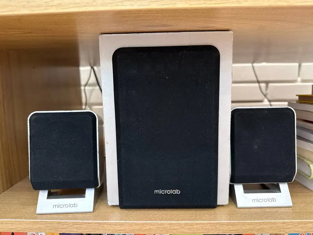 باند سه تیکه microlab|سیستم صوتی خانگی|تبریز, |دیوار