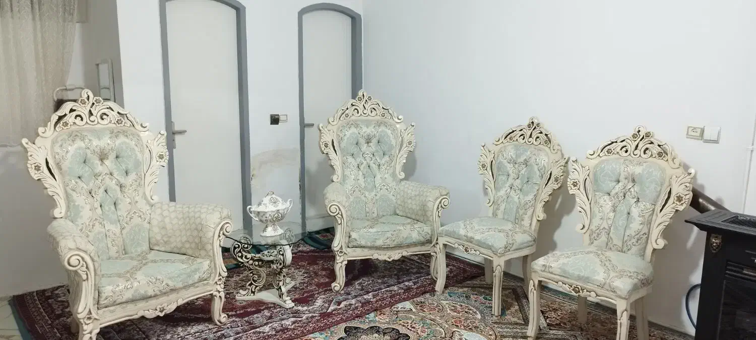 مبل 9نفره|مبلمان خانگی و میز عسلی|مشهد, چهارچشمه|دیوار