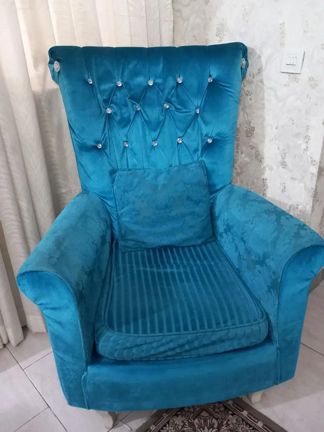 مبلمان ۷نفره|مبلمان خانگی و میز عسلی|قرچک, میرزائی جنوبی|دیوار