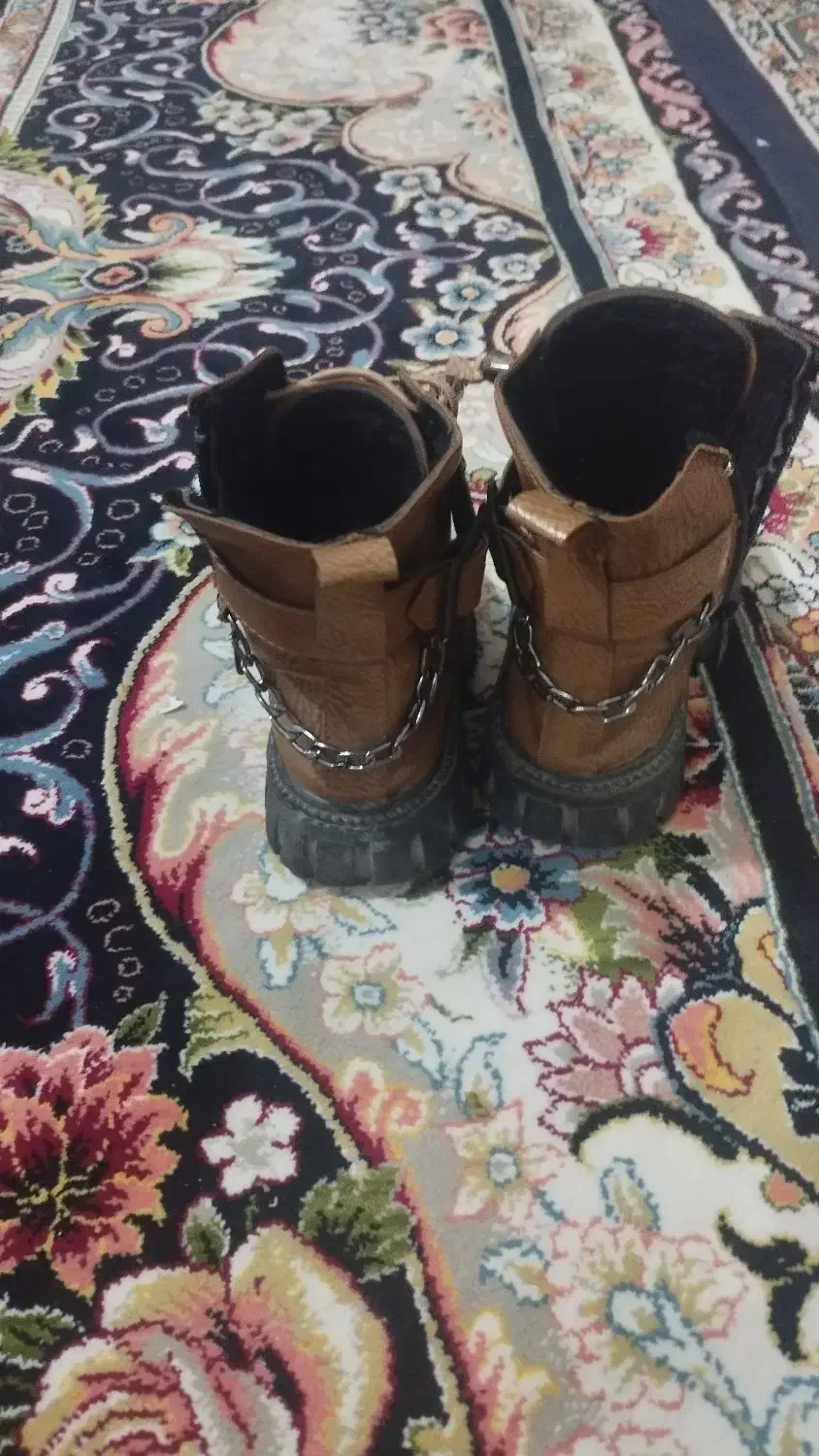 نیم پوت دخترانه|کیف، کفش، کمربند|فیروزآباد (فارس), |دیوار