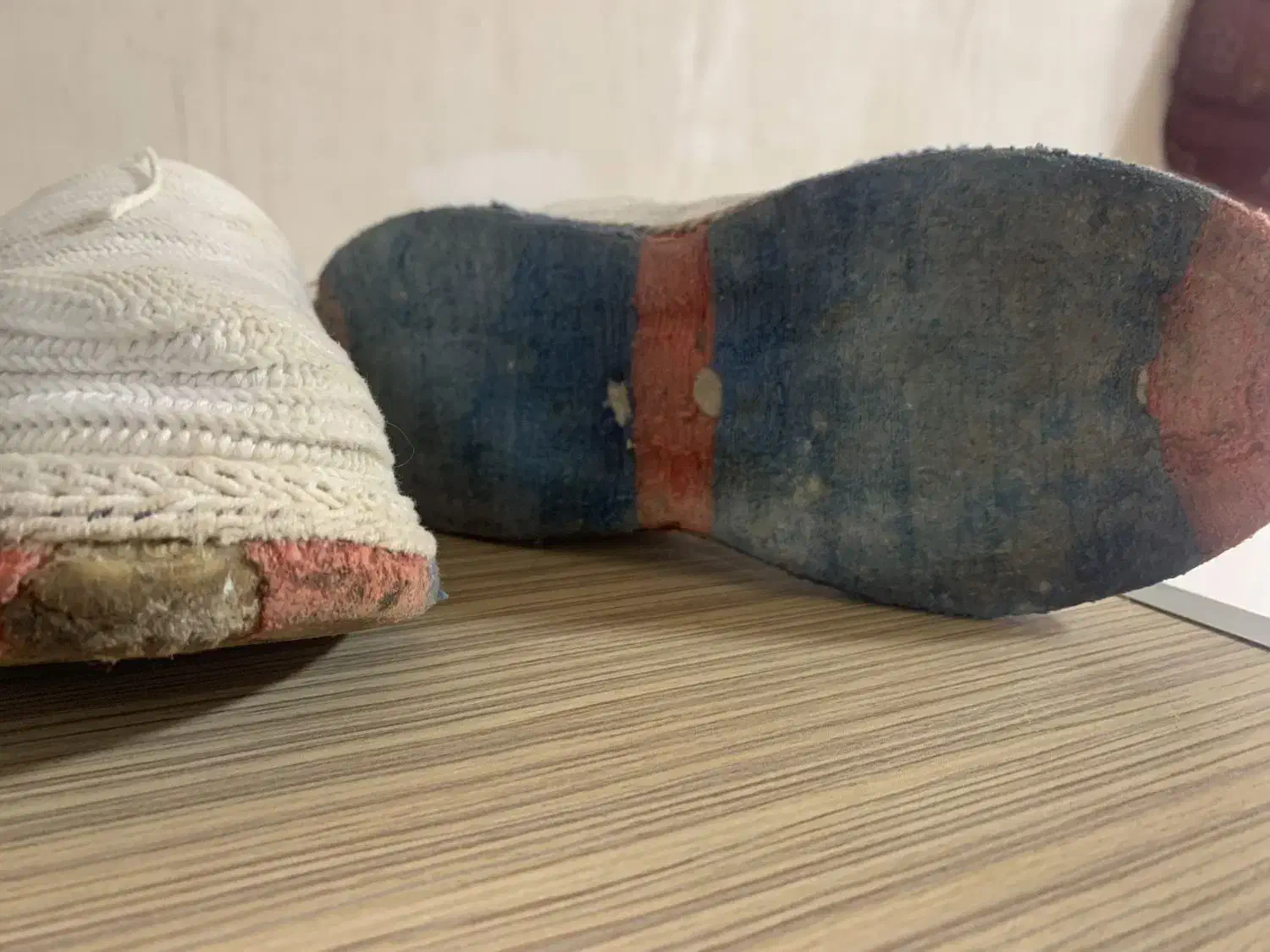 کلاش|کیف، کفش، کمربند|بانه, |دیوار