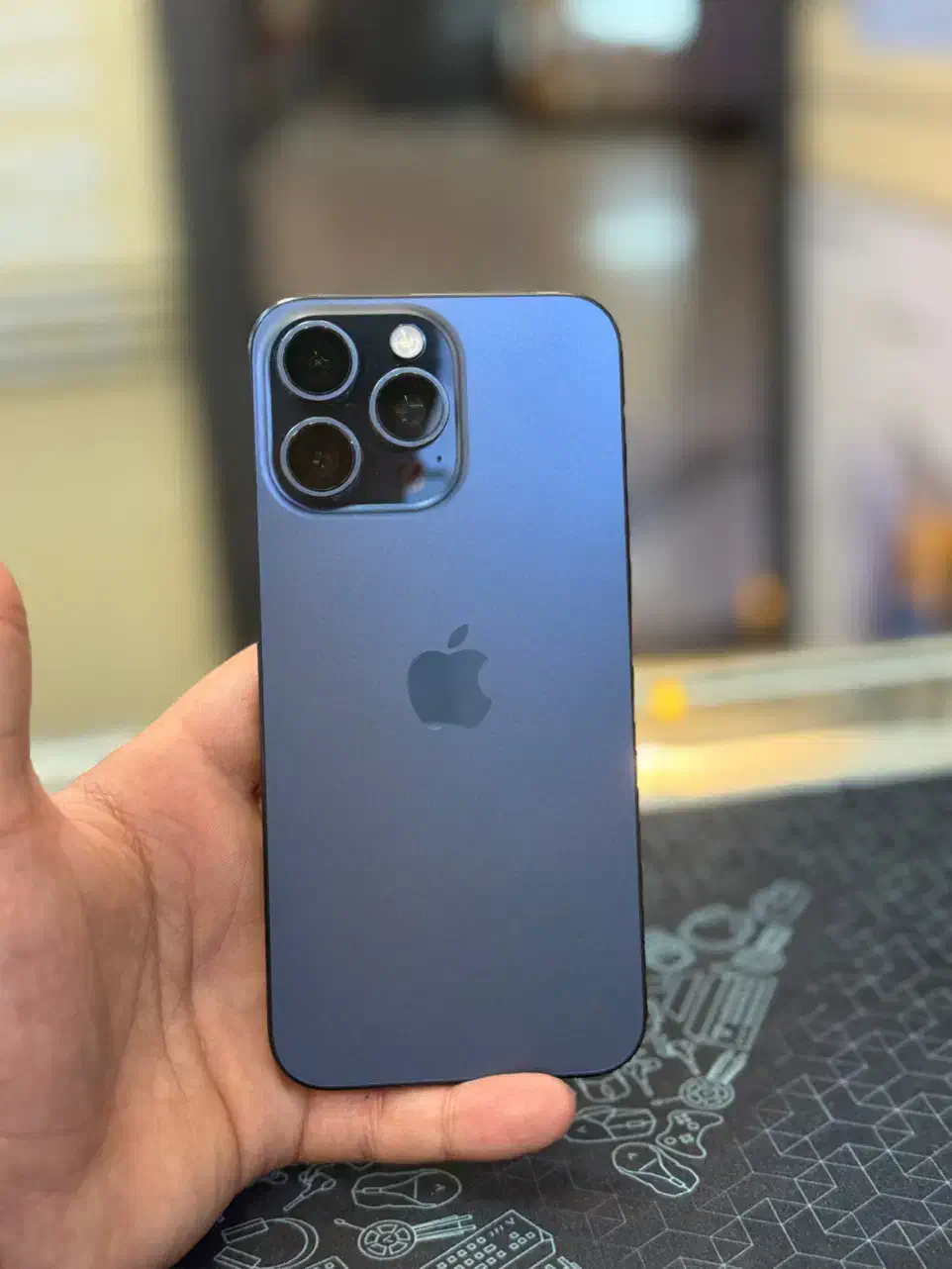 15promax|موبایل|شیراز, زند|دیوار