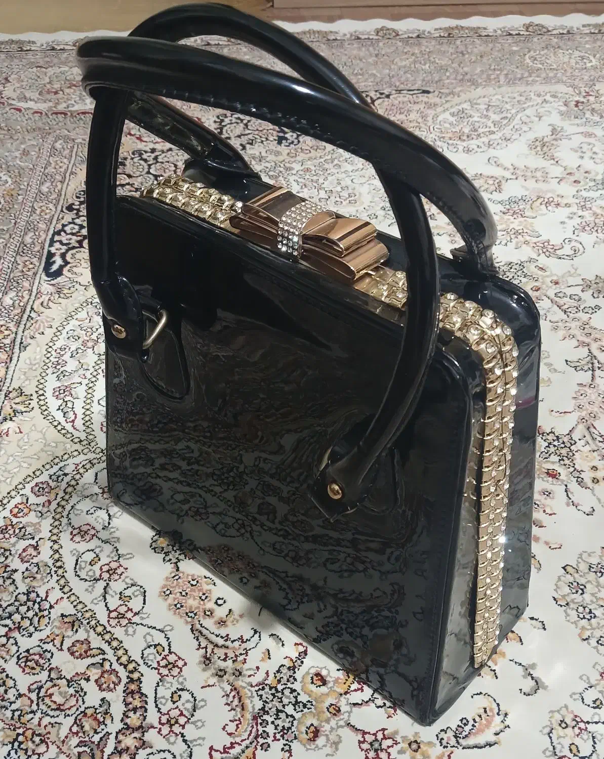 کیف مجلسی زنانه|کیف، کفش، کمربند|قدس, شهر‌قدس|دیوار