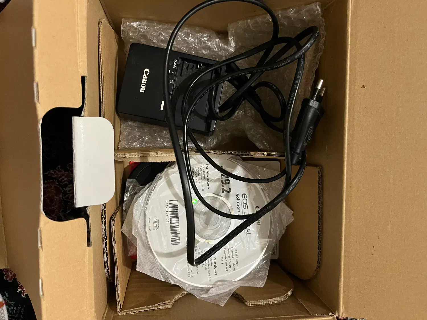 دوربین کنون 70d|دوربین عکاسی و فیلم‌برداری|چهاردانگه (تهران), |دیوار