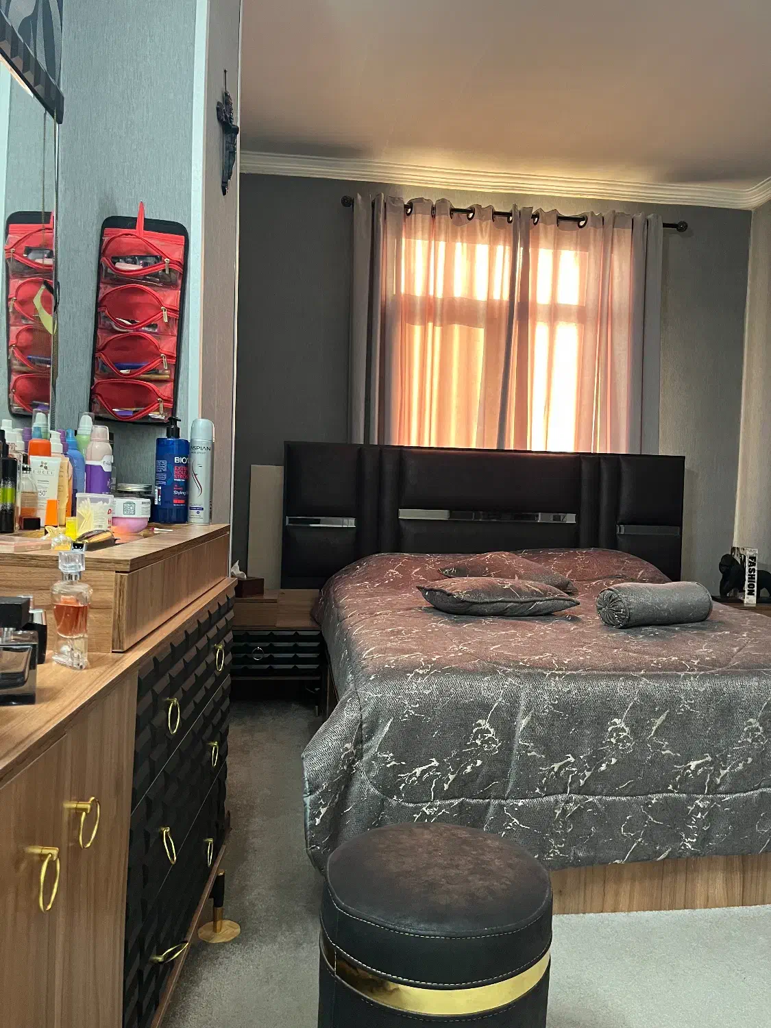 سرویس خواب|تخت و سرویس خواب|اصفهان, رکن الدوله غربی|دیوار